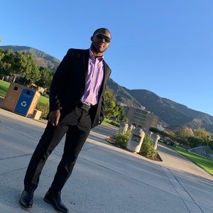 Meet your Posher, Clayton